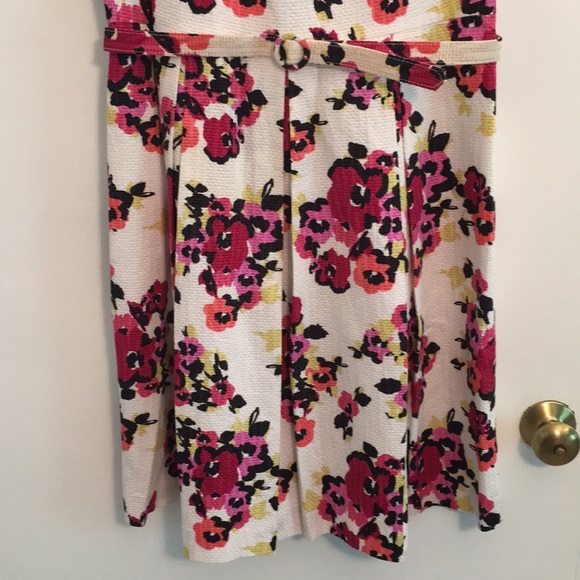 LOFT dress, white with flowers, size 12 - Picture 3 of 6